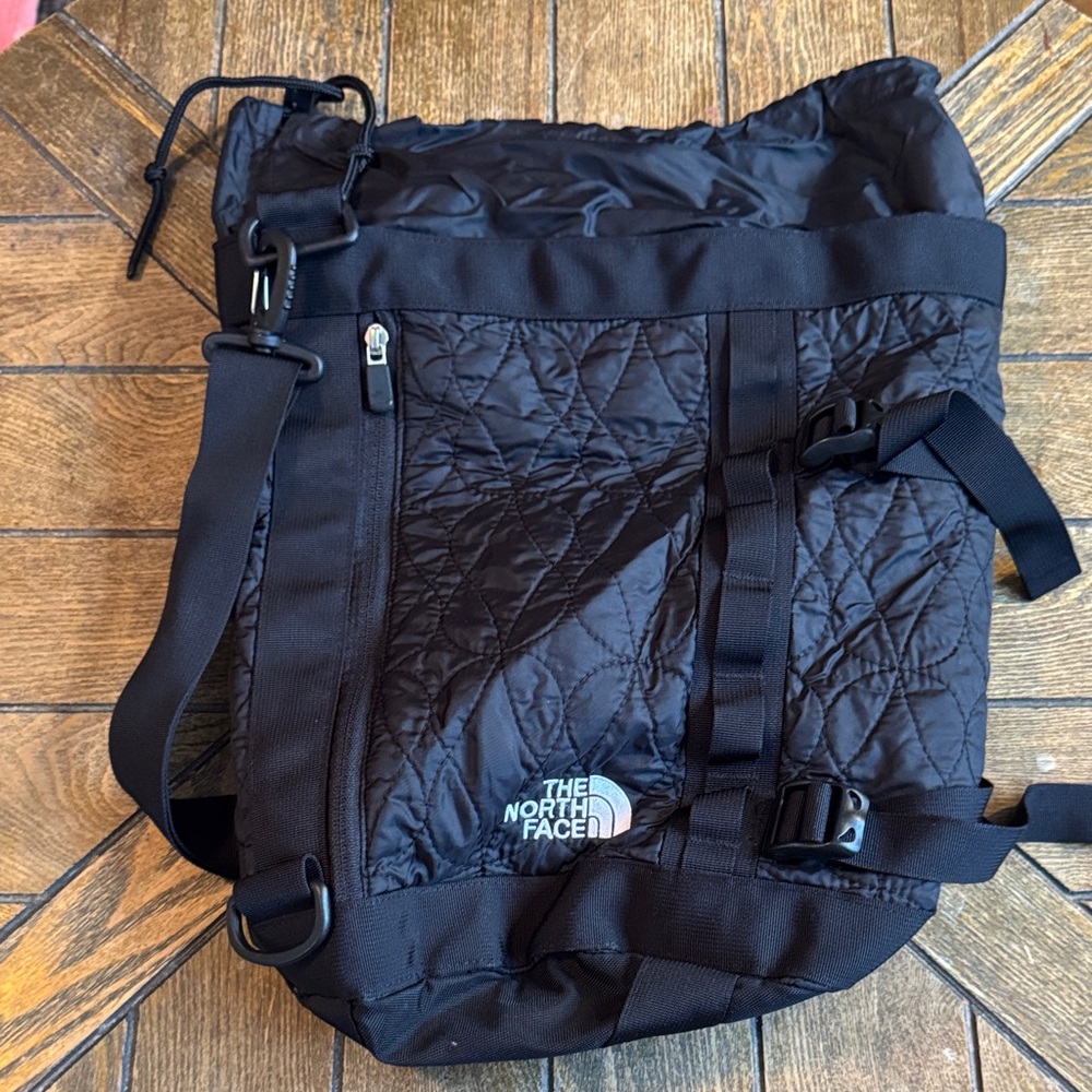 The North Face Black Quilted Backpack - Picture 1 of 5